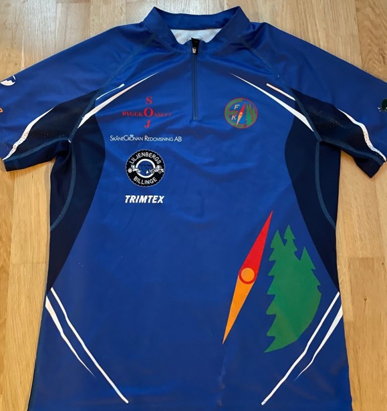Trail shirt med kort dragkedja